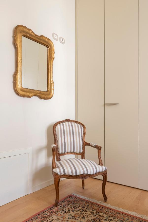 Casa Gramsci Luxury Apartment Песаро Екстериор снимка