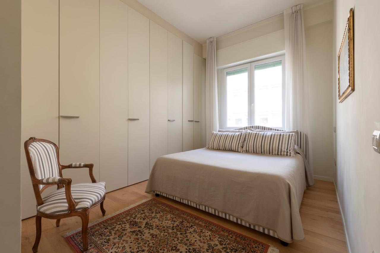 Casa Gramsci Luxury Apartment Песаро Екстериор снимка